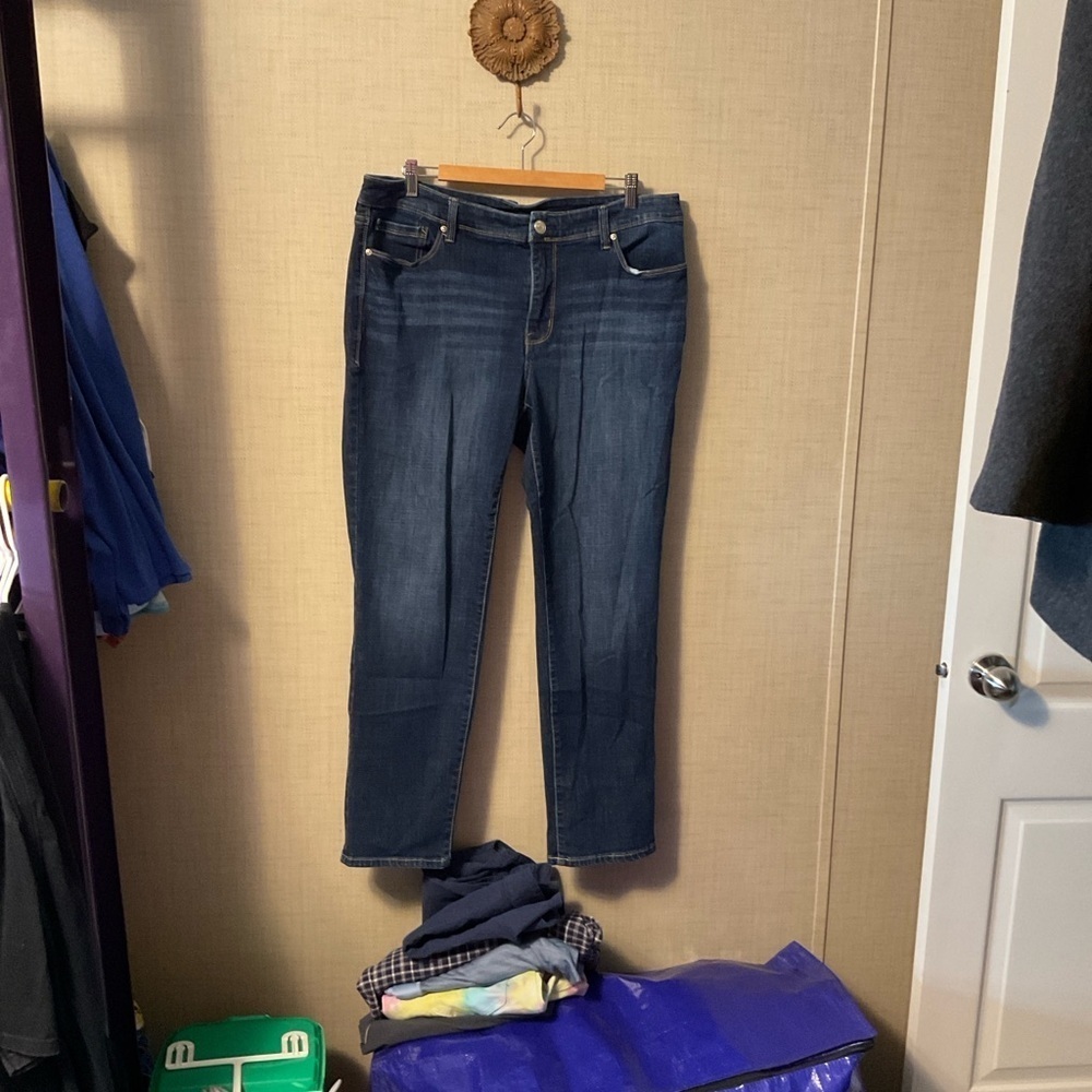 Seven7 Women's Dark Blue Straight Leg Jeans